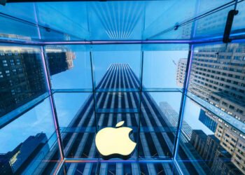 Apple’s stock pares losses. Here’s how to think about the latest saga with foldable iPhones.