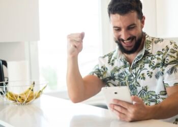 Average tax refund is up $350 compared to last year