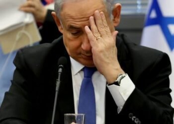 Bennett and Lapid form alliance to challenge Netanyahu’s leadership