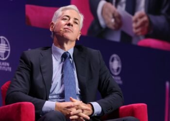 Bill Ackman is placing a bet on individual investors with dual Pershing Square public offerings