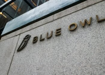 Blue Owl private credit funds redemptions capped at 5% after steep requests