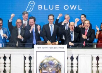 Blue Owl shares surge after private credit firm cites SpaceX gains