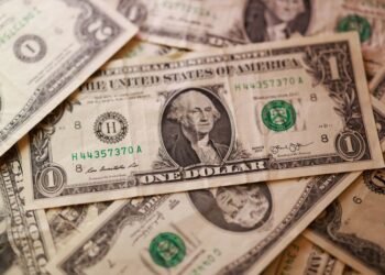 Dollar strengthens as peace talks falter, US blockade of Iran’s ports to begin