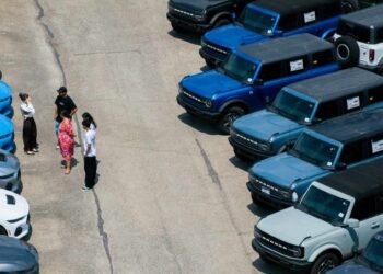 Ford’s profit jumps as carmaker powers through an EV slowdown