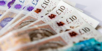 Foresight provides SME lender Revolve with £40m senior debt facility