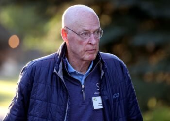 Former Treasury Secretary Henry Paulson warns U.S. needs an emergency ‘break-the-glass’ plan if Treasury demand collapses