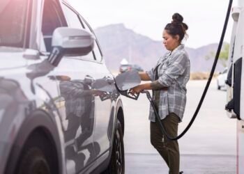 Gas prices should soon start easing if ceasefire holds, analysts say