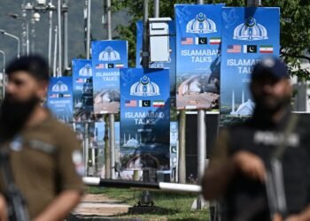 Global oil prices climb back above $95 a barrel after Iran closes Strait of Hormuz again and says ‘no plans’ for new peace talks