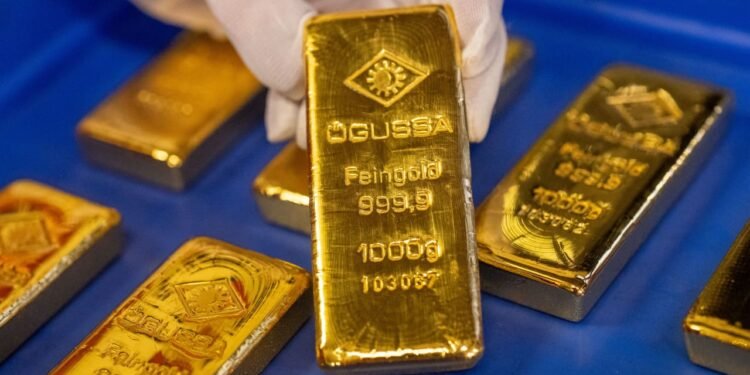 Gold’s bull run faces hurdles but finish line is not necessarily in view, according to UBS strategist