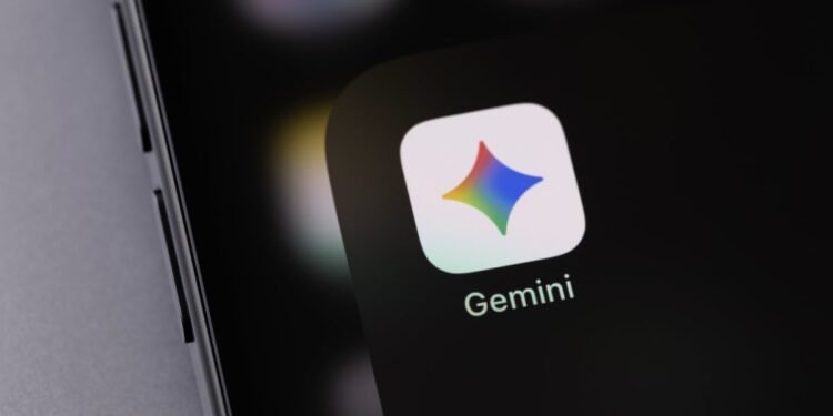 Google Gemini's 'Notebooks' Let You Focus Your Chats on a Specific Subject