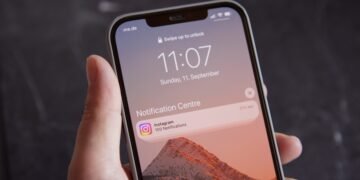 How to Hide Sensitive Info From Your Notifications