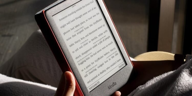 How to ‘Jailbreak’ Your Kindle Out of Amazon's Clutches
