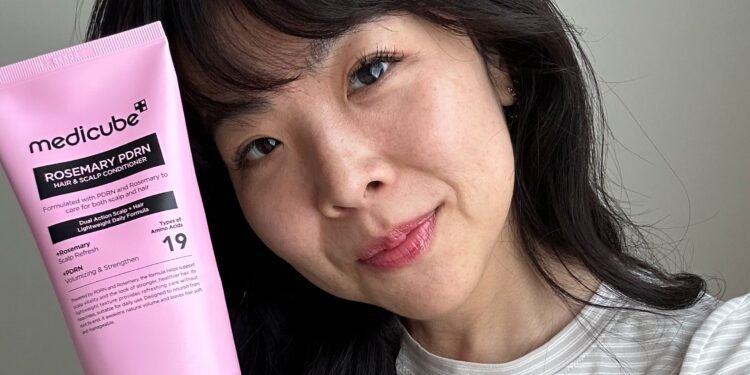 I Tried Medicube’s Hair Line & I'm Pleasantly Surprised