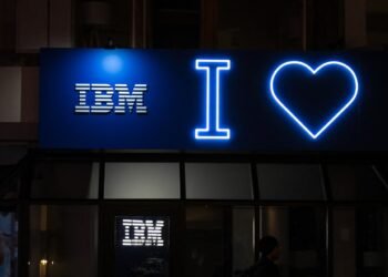 IBM’s stock falls as software revenue underwhelms
