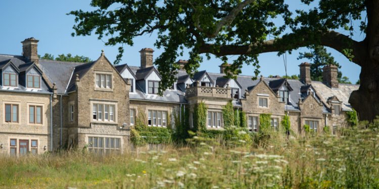 IQ-EQ sponsoring COO Summit