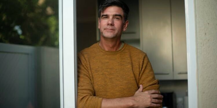 I’m planning to retire at 60. Should I sell my house and invest the $500,000?