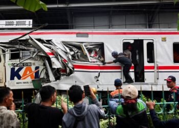 Indonesia train crash toll rises to 14 as rescuers complete evacuation