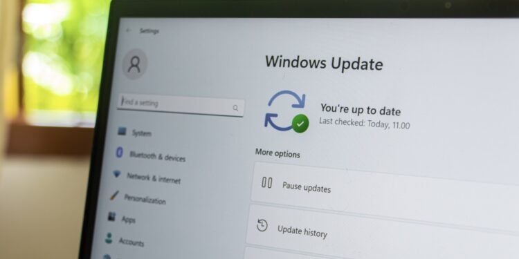Microsoft Is Testing a Way to Delay Windows Updates Indefinitely