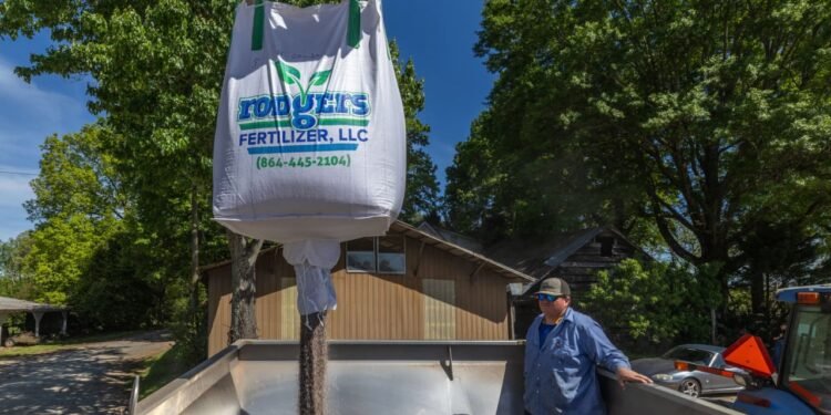 Most U.S. farmers can’t afford all the fertilizer they need this year. Opening the Strait of Hormuz comes too late.