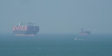 Oil prices climb to four-year high above $120 after report that Trump is considering further military action in Iran