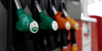 Oil prices rise as no end to Iran war stand-off seems in sight