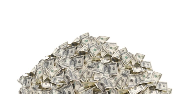 Private debt fundraising stays above $200bn for seventh year