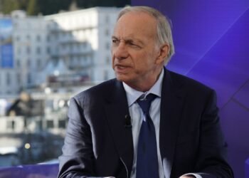 Ray Dalio says Kevin Warsh shouldn't cut interest rates in a ‘stagflation’ era