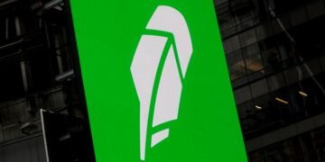 Robinhood’s quarterly profit misses estimates on weak transaction revenue