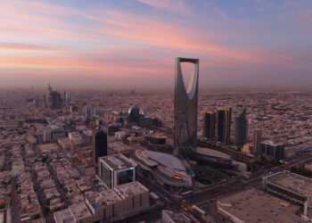 Saudi's PIF anchors King Street credit fund targeting Middle East