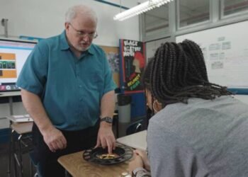 Schools use financial literacy to teach risks