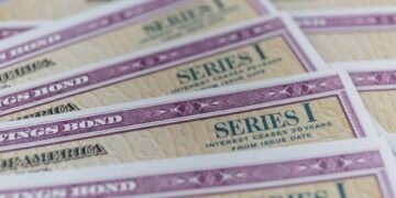 Series I bond rate is 4.26% through October 2026
