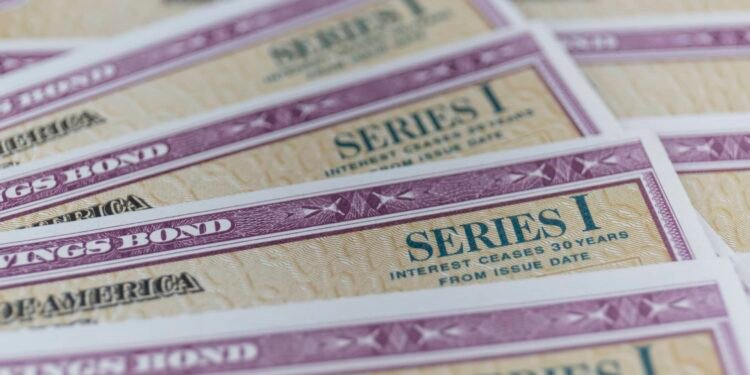 Series I bond rate is 4.26% through October 2026