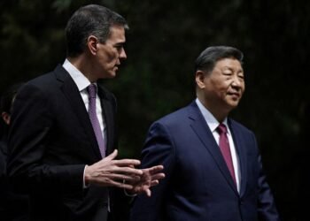 Spanish premier urges China to take bigger role in multipolar order
