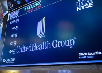 Stocks making the biggest moves premarket: AMZN, AAPL, GE, UNH