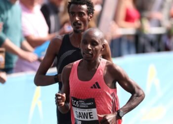 These Are the Cheap Running Watches Worn by the London Marathon Winners