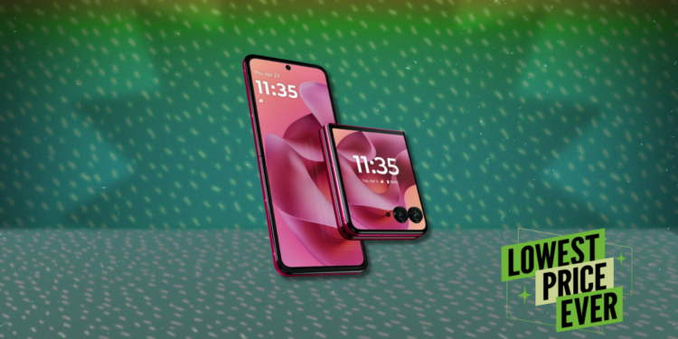 This Unlocked Motorola Razr+ Is Over $600 Off Right Now