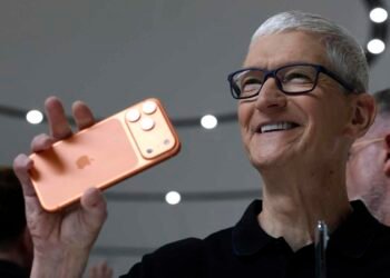 This is what critics of Apple and Tim Cook get dead wrong