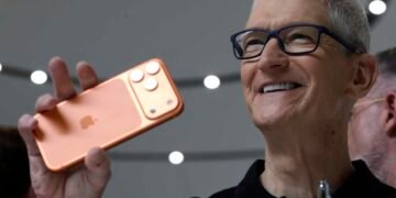 This is what critics of Apple and Tim Cook get dead wrong
