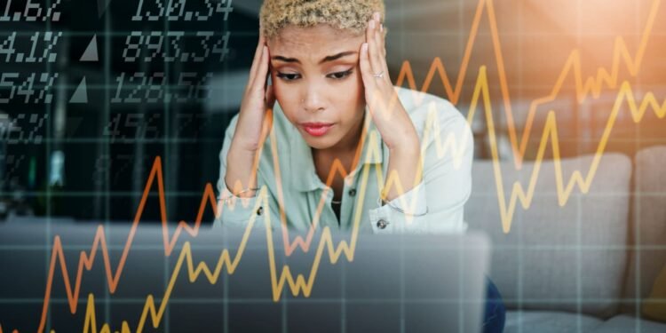 Two investment strategies for people who are afraid of the stock market