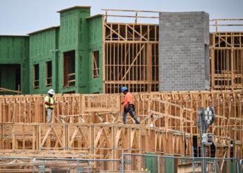 U.S. jobs report shows 178,000 workers were hired in March. But hiring boomlet is unlikely to last.