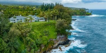 Where to Stay Near Hawaii Volcanoes National Park: Hotels, Vacation Rentals, and Treehouses