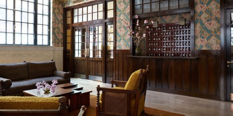 Condé Nast Traveler