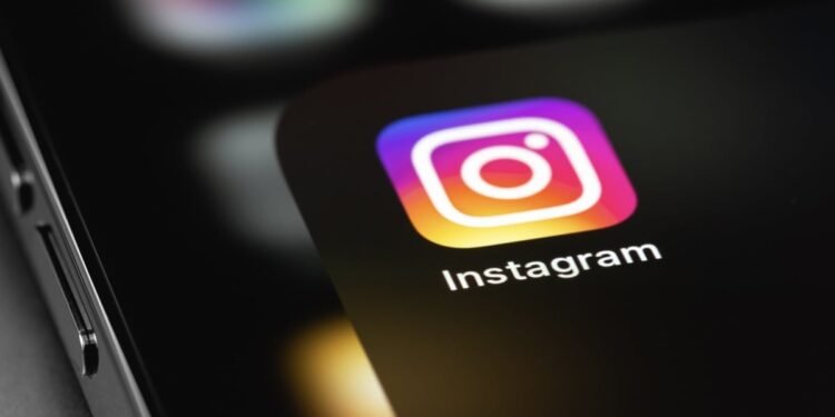 You Can Finally Edit Your Instagram Comments, but There’s a Time Limit