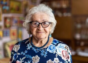 ‘We believe it’s real’: My mom received a check from a class-action lawsuit. It bounced. Could this be a scam?