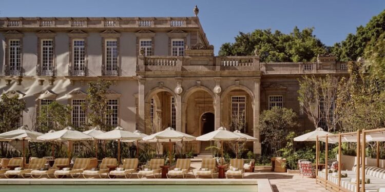 31 Best Hotels in Mexico City, From Condesa to Polanco to Centro