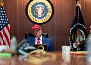Analysis-Iran standoff could leave Trump worse off than before he went to war