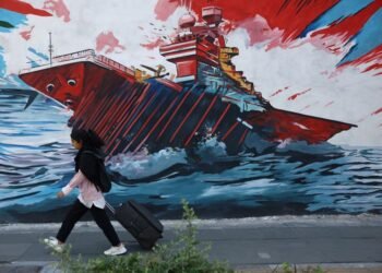 Analysis-Three months in, is Trump losing the Iran war?