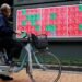 Asia shares find hope in tech resilience, oil off peak