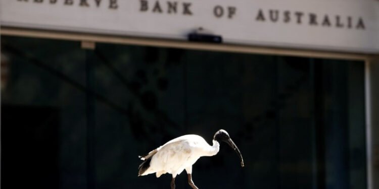 Australia central bank saw space to assess impact of Gulf conflict after May rate hike