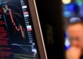 Average 401(k) balances fall due to market volatility